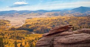 What are the cultural features of Colorado Springs