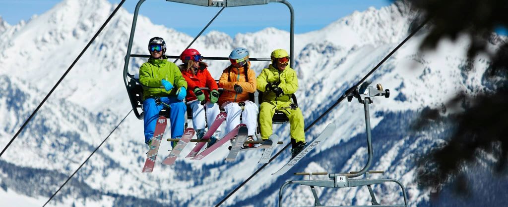 4 Family Vacations for Winter Multigenerational Travel