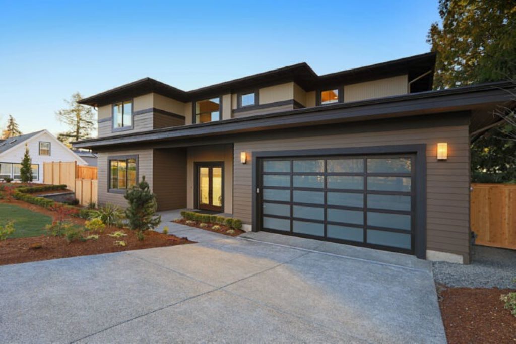 Top 7 cutting-edge materials transforming garage door construction in 2025
