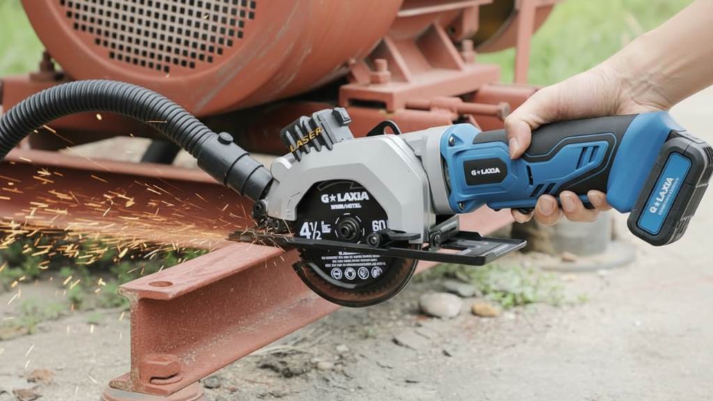 Vacuum adaptor connected to mini circular saw dust port during cutting
